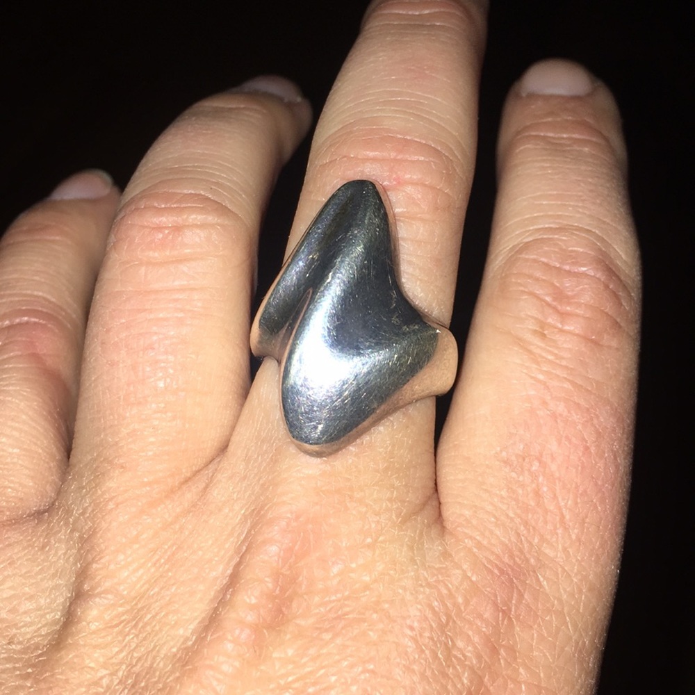 Vintage 1980’s Silver Mod Costume Ring